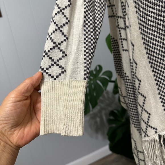 🛍️ mia Maddison beautiful high low open cardiganshrug size X-Large excellent. - Picture 2 of 7